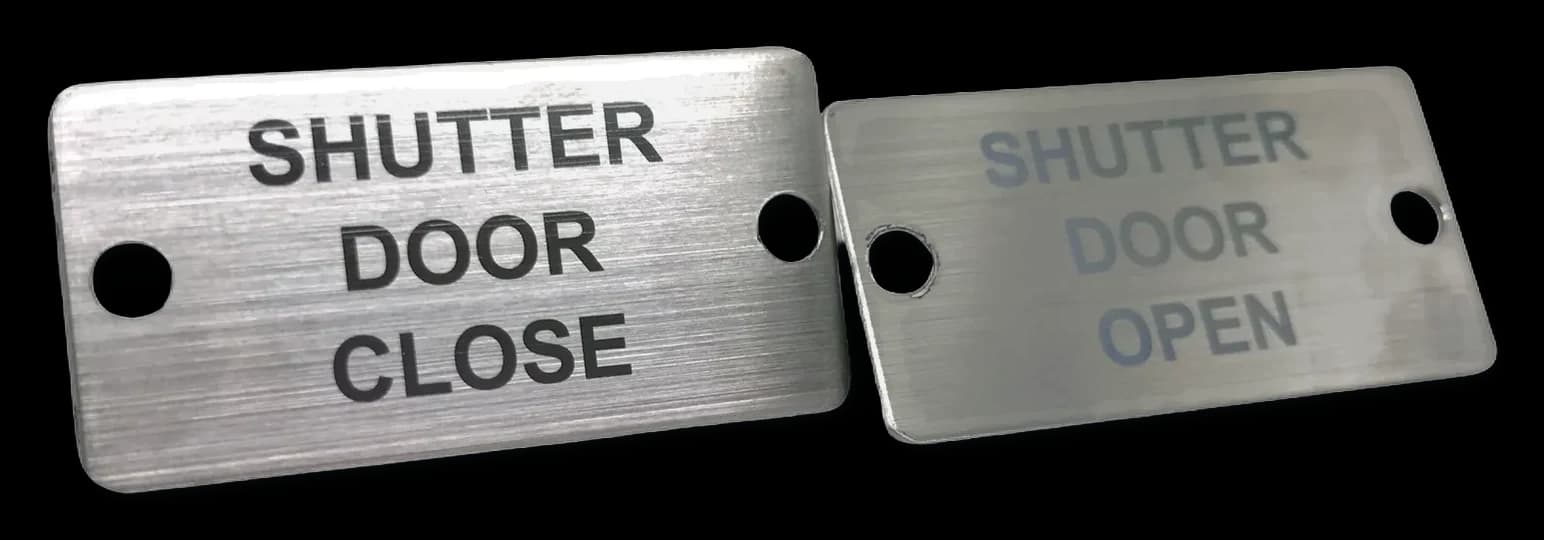 Push Button Tag / แท็กแขวน — สแตนเลส · เลเซอร์มาร์คกิ้ง